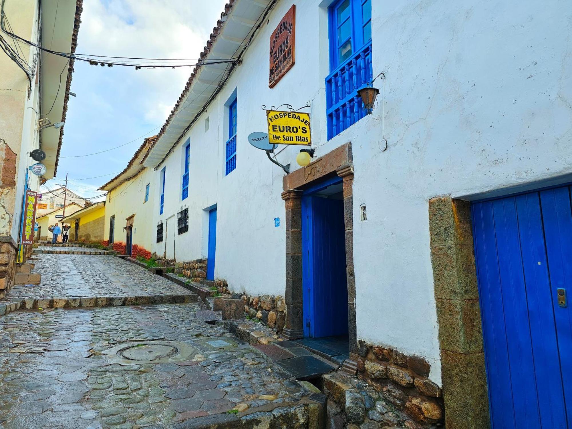 Hospedaje Euro'S De San Blas كوسكو المظهر الخارجي الصورة
